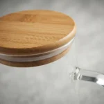 Jarra Con Asa De Vidrio Tapa Bambu 1300 Ml - Imagen 7