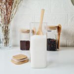 Frasco Hermético Cuadrado Tapa Cuchara Bambú Otten 1,35 Lts - Marrón Claro - Imagen 3