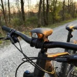 Lampara Led Para Bicicleta Recargable 350 Lumenes Otten Negro - Imagen 2