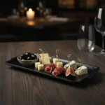 BANDEJA RECTANGULAR CON ASA 38 CM MELAMINA NEGRA - Imagen 4
